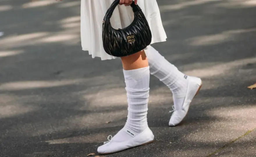 Bailarinas con calcetines - ¿Cómo llevarlos con estilo?