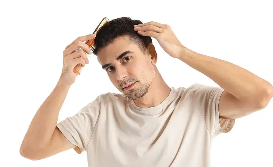 Caída de cabello estacional - ¿Cuándo preocuparse y qué hacer?