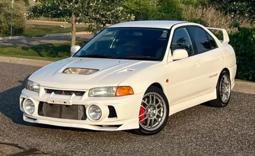 Mitsubishi Lancer Evo IV - ¿Vale la pena en 2024?