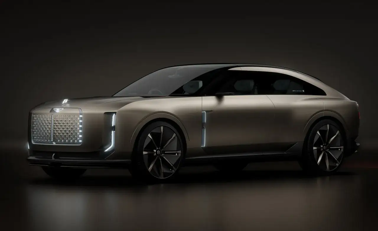 Un Bentley futurista, con su icónica parrilla iluminada y líneas elegantes, parece ser el mejor coche del mundo.