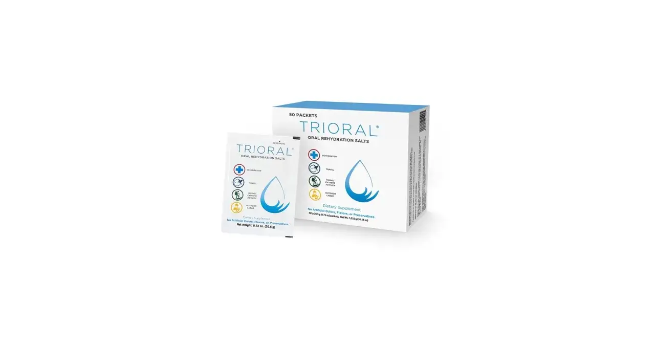 Caja y sobre de sales de rehidratación oral Trioral. Ideal para beber agua con sal en caso de deshidratación, viajes o actividades al aire libre.